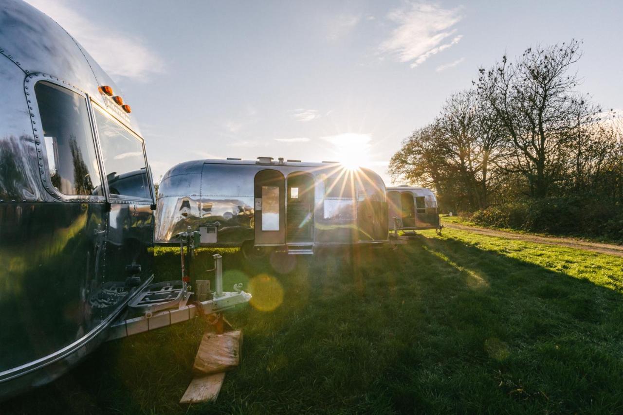 Silver Airstream Glamping & Rental Chichester Ngoại thất bức ảnh