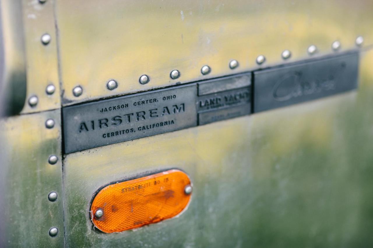 Silver Airstream Glamping & Rental Chichester Ngoại thất bức ảnh