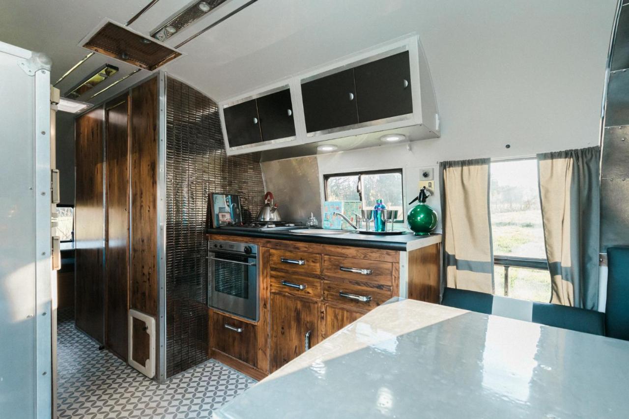 Silver Airstream Glamping & Rental Chichester Ngoại thất bức ảnh