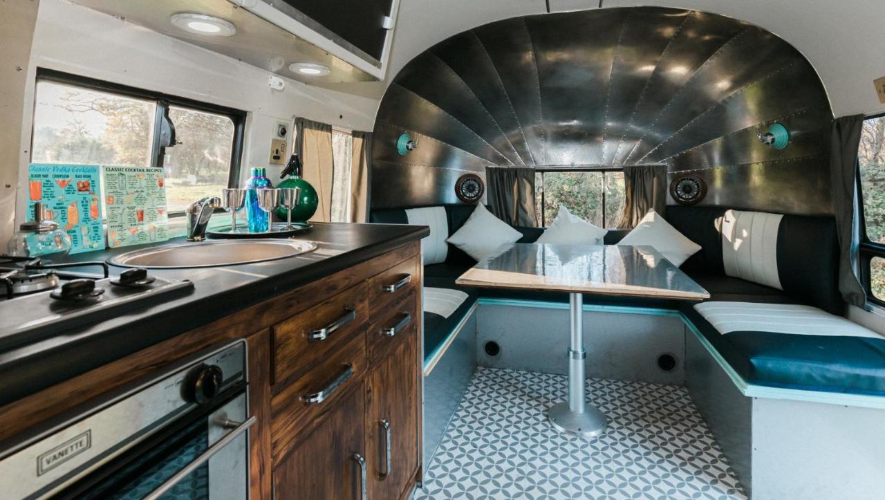Silver Airstream Glamping & Rental Chichester Ngoại thất bức ảnh