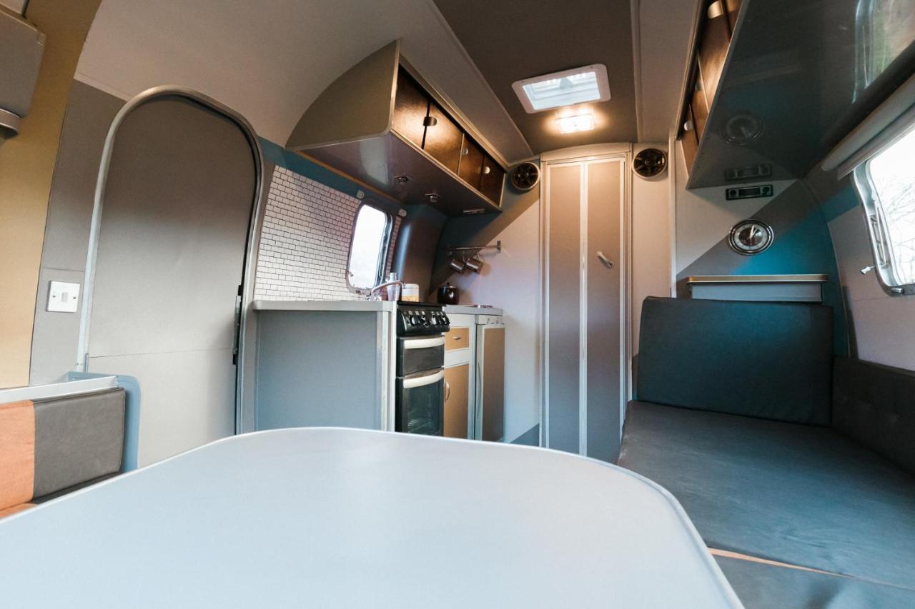 Silver Airstream Glamping & Rental Chichester Ngoại thất bức ảnh