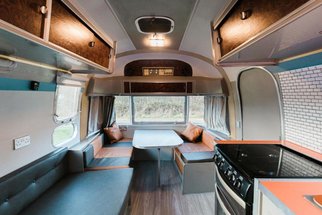 Silver Airstream Glamping & Rental Chichester Ngoại thất bức ảnh