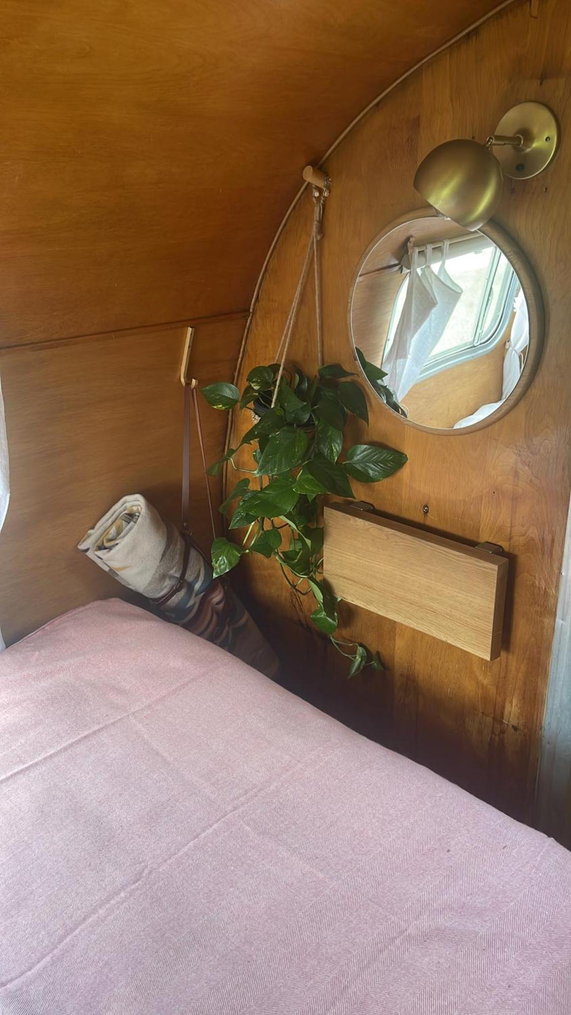 Silver Airstream Glamping & Rental Chichester Ngoại thất bức ảnh
